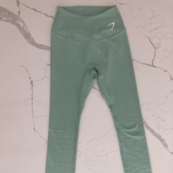 🔥SOLD🔥 Gymshark leggings🌟 - Picture 2 of 3